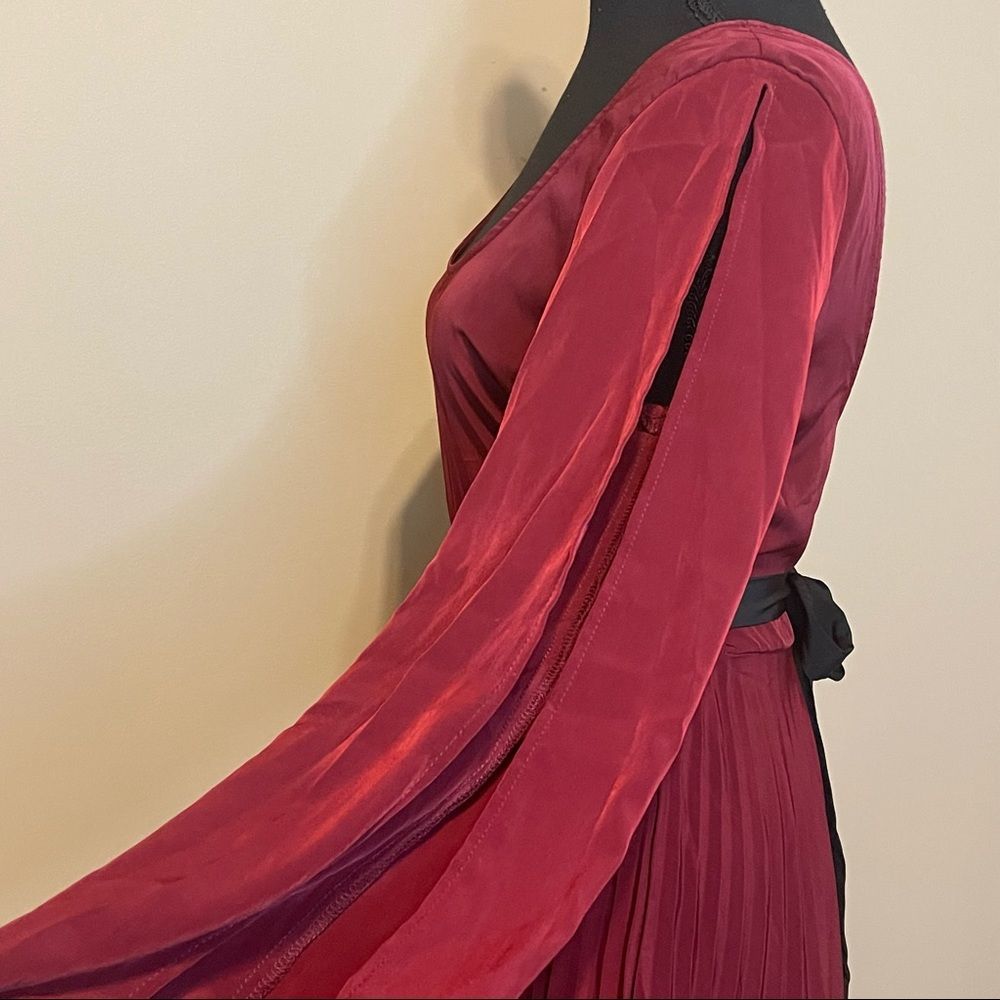 Beautiful Dark Red Pleated Cocktail Dress - Picture 6 of 9